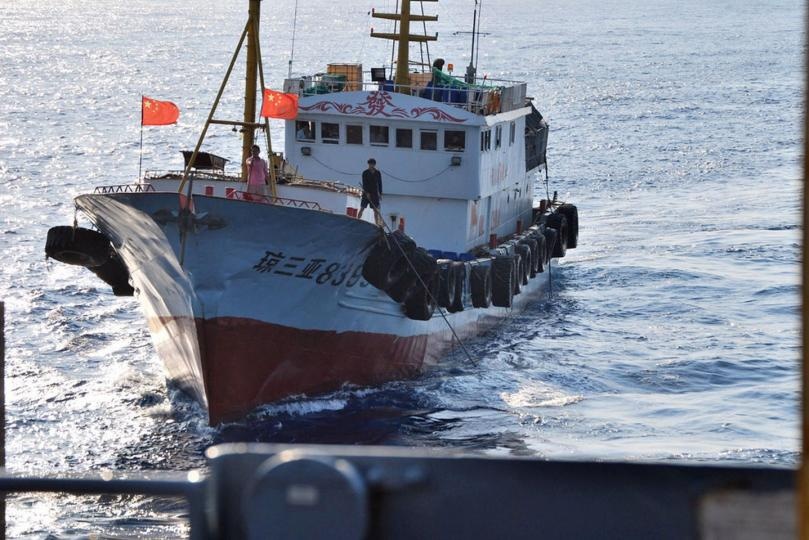 Trung Quoc ban hanh luat de doi pho ngu dan, gian diep hinh anh