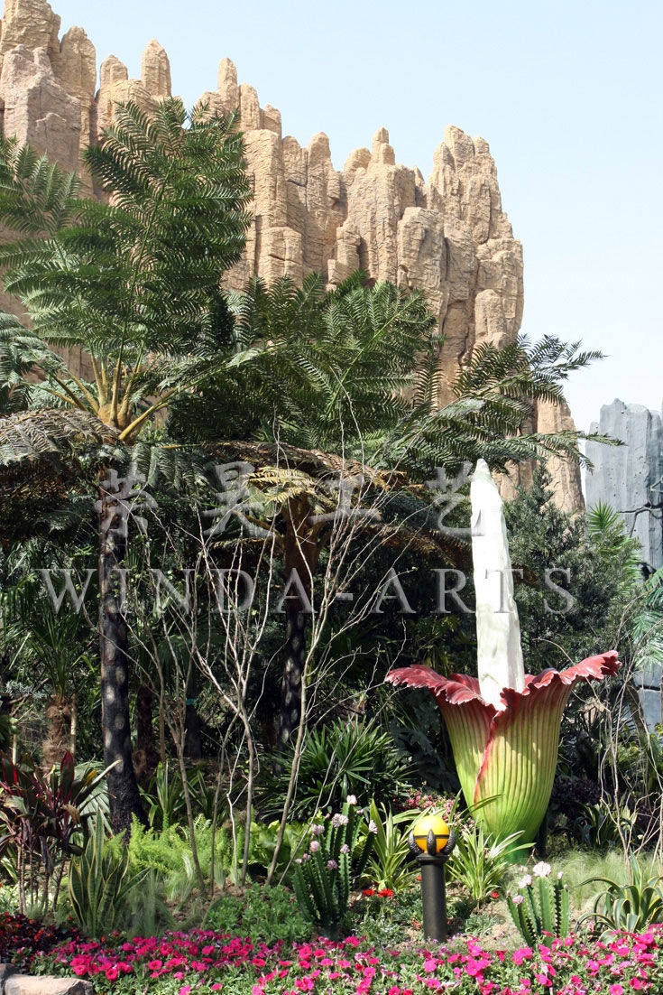 Hoa có thể đạt độ cao tối đa lên tới 6m và bán kính rộng tới 5m. Ảnh: Ifeng