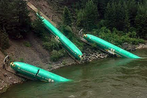 Boeing 737 nam ngon ngang ven song hinh anh