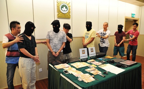 Dan ca do Trung Quoc dot bac trieu vi World Cup hinh anh