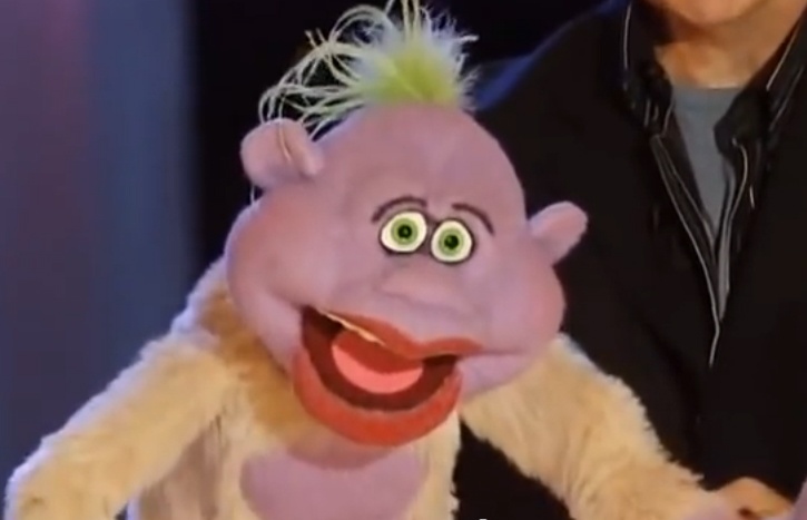 Cai nhau voi chinh ban than minh hinh anh