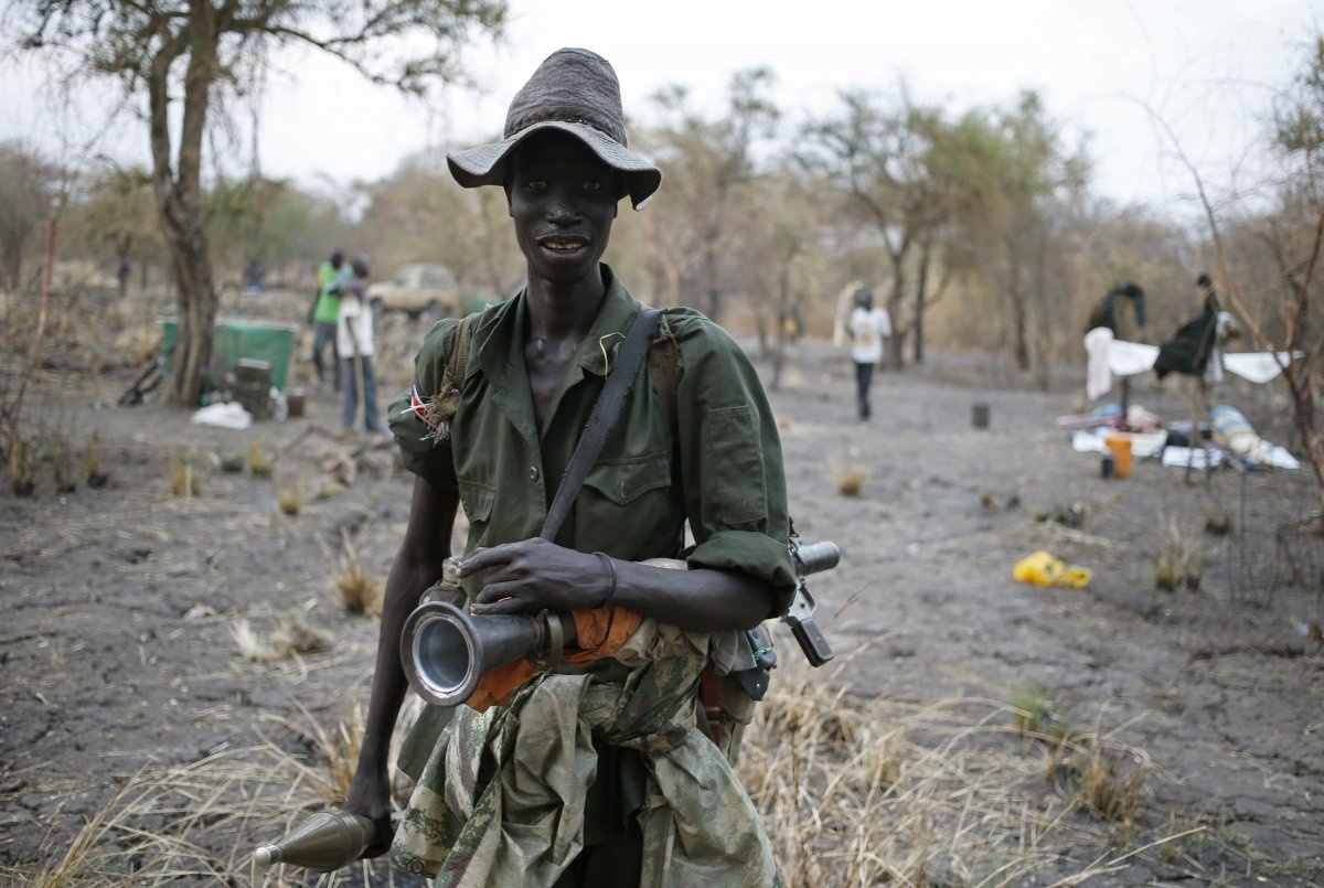 1.	Nam Sudan: Cộng hòa Nam Sudan là quốc gia trẻ và mong manh nhất thế giới. Sau khi ly khai khỏi Sudan năm 2011, cuộc nội chiến ở quốc gia Đông Phi dần trở thành chiến tranh dân sự vào năm 2013. Hơn một triệu người buộc phải cầm súng chiến đấu và 250.000 người khác phải trốn chạy sang các nước láng giềng. 