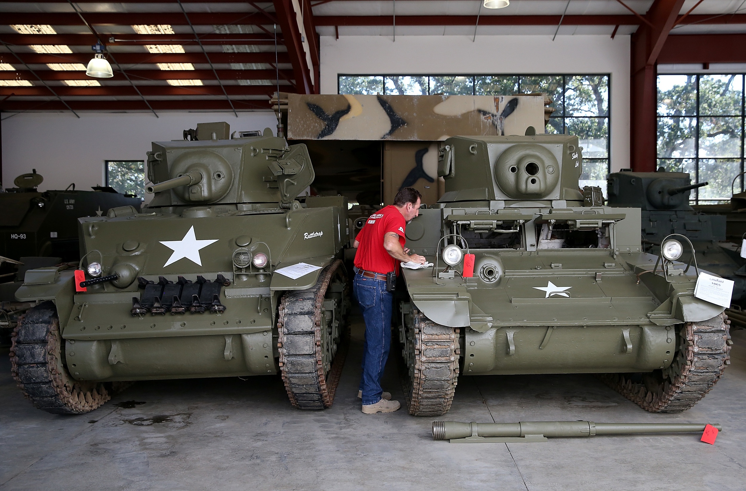 Những chiếc xe tăng và các chiến xa khác là một phần trong số các bộ sưu tập xe quân sự lớn nhất và có “thâm niên” lâu đời nhất nước Mỹ. 