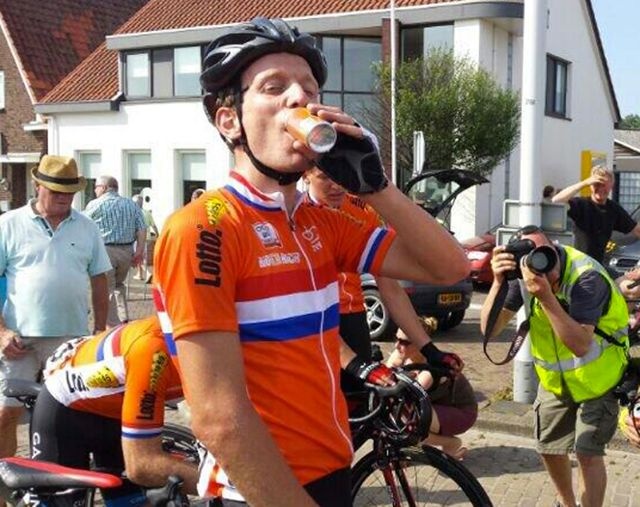 Hanh khach hai lan thoat nan MH370 va MH17 hinh anh