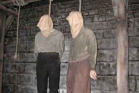 Tuong nham xac chet la ma no canh hinh anh