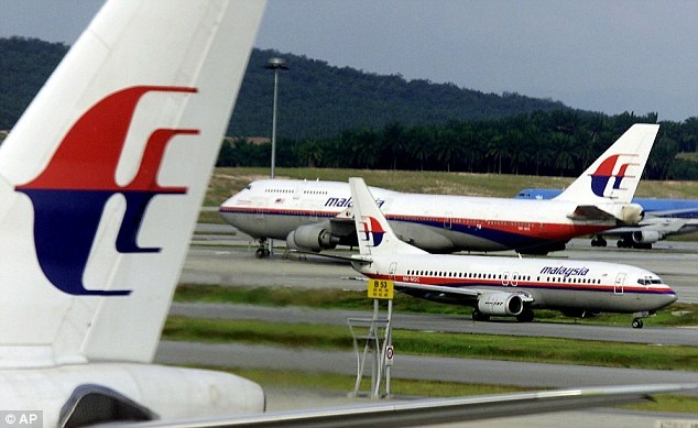 Malaysia Airlines co the doi ten sau su co MH17 va MH370 hinh anh