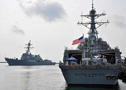 Chien ham My - Singapore tap tran tren Bien Dong hinh anh