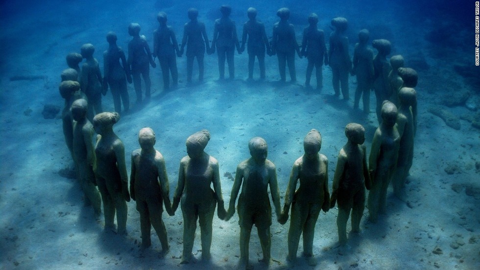 Bảo tàng dưới nước Cancun - hay còn được gọi là Musa - là một triển lãm tác phẩm điêu khắc tuyệt đẹp của nghệ sĩ tài năng Jason DeCaires Taylor. Công trình tuyệt đẹp được đặt trong các vùng biển xung quanh Cancun, Isla Mujeres và Punta Nizuc ở Mexico. 