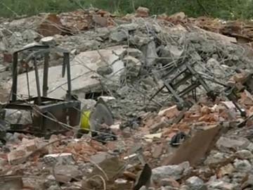 Hiện trường vụ nổ lớn tại Ân Độ khiến 5 người thiệt mạng sáng 1/8. Ảnh: NDTV