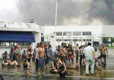 No tai xuong o to Trung Quoc, 65 nguoi chet hinh anh