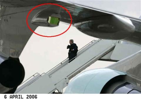 Một trong 5 thiết bị phòng thủ tên lửa Matador trên chuyên cơ Tổng thống Mỹ.