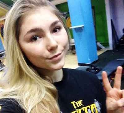 Viet thu cho Kim Jong Un, nu sinh tham Trieu Tien mien phi hinh anh