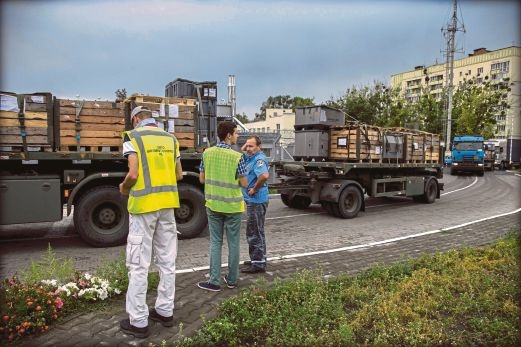 Dung tim bang chung tai hien truong MH17 do xung dot hinh anh