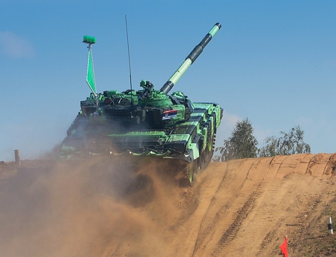 Vong hai cua Giai Vo dich Xe tang The gioi 2014 hinh anh