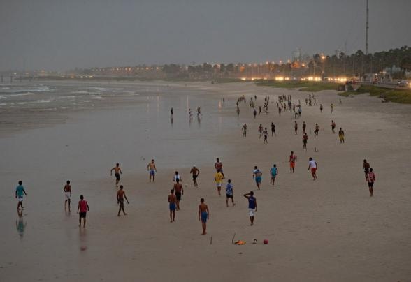 Mỗi năm, Maceió là thủ phủ của bang Alagoas, Brazil ghi nhận khoảng 135 vụ giết người trên tổng số 100.000 dân. Brazil cũng là quốc gia có nhiều khu vực bạo lực nhất thế giới với 14  thành phố. 