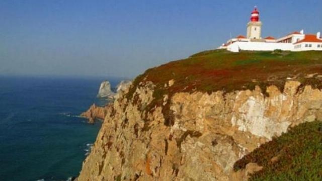 Vụ tai nạn thương tâm hôm 8/8 xảy ra tại một mỏm đá ở  Cabo da Roca, Bồ Đào Nha.