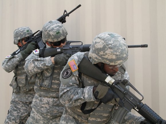 Binh lính Hàn Quốc và Mỹ trong cuộc tập trận chung