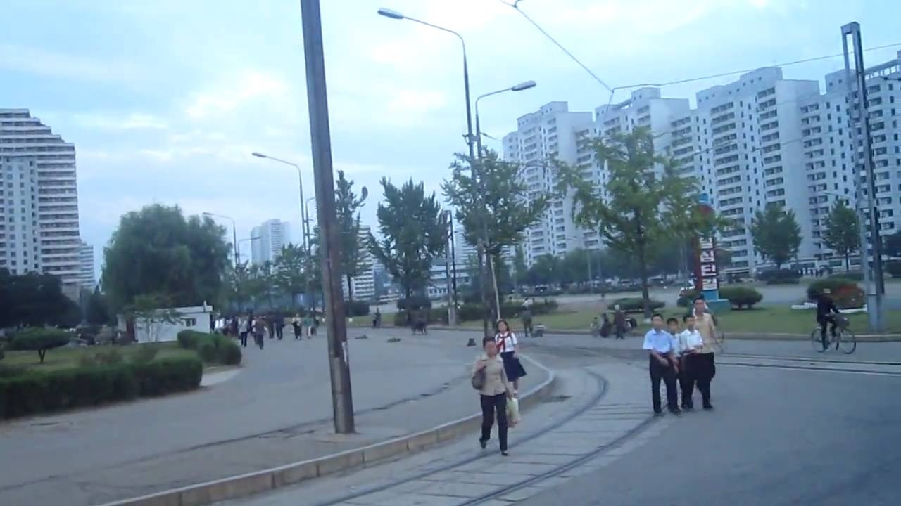 Kham pha duong pho tai thu do cua Trieu Tien hinh anh