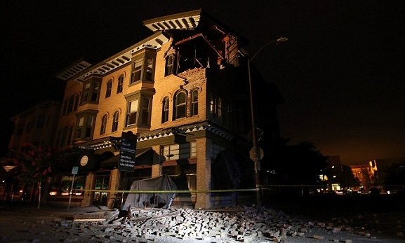 Hien truong vu dong dat manh nhat San Francisco trong 25 nam hinh anh