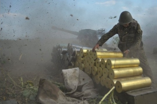 Dien bien chien su leo thang o dong Ukraina hinh anh