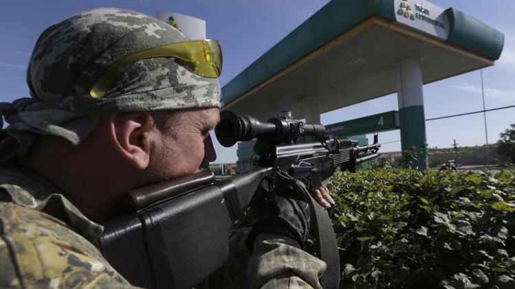 Nga khong lam ngo neu nguoi dan Ukraina bi ban hinh anh