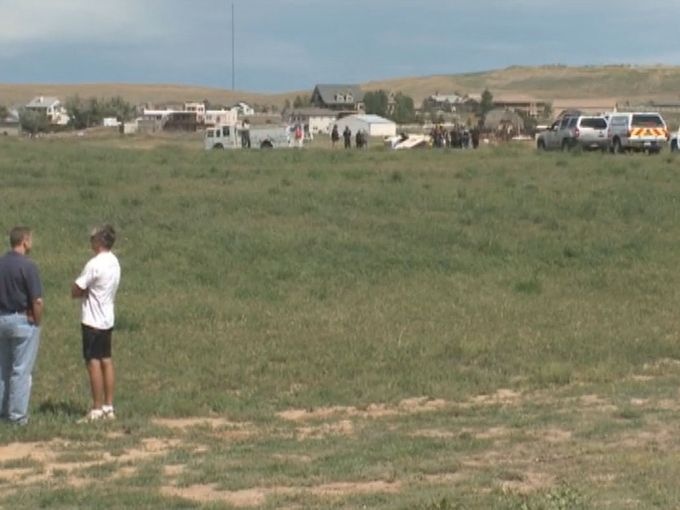 Cảnh sát thành phố Erie xác nhận đội cứu hộ đã đưa hai người tới bệnh viện sau tai nạn. Tất cả 5 người trên máy bay đều thiệt mạng, trong đó 3 người chết tại chỗ và 2 người chết tại bệnh viện.