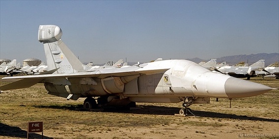 Tại đây người ta phân ra làm bốn loại máy bay: Thứ nhất, tình trạng còn tốt, sử dụng để dự bị cho lực lượng máy bay hiện đang sử dụng. Hầu hết doanh số bán máy bay cũ cho nước ngoài của quân đội Mỹ là đến từ các máy bay này. Trong ảnh là tiêm kích F-111E Raven