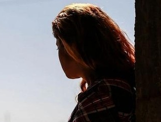 Loi ke co be 14 tuoi chay thoat khoi phien quan Hoi giao hinh anh