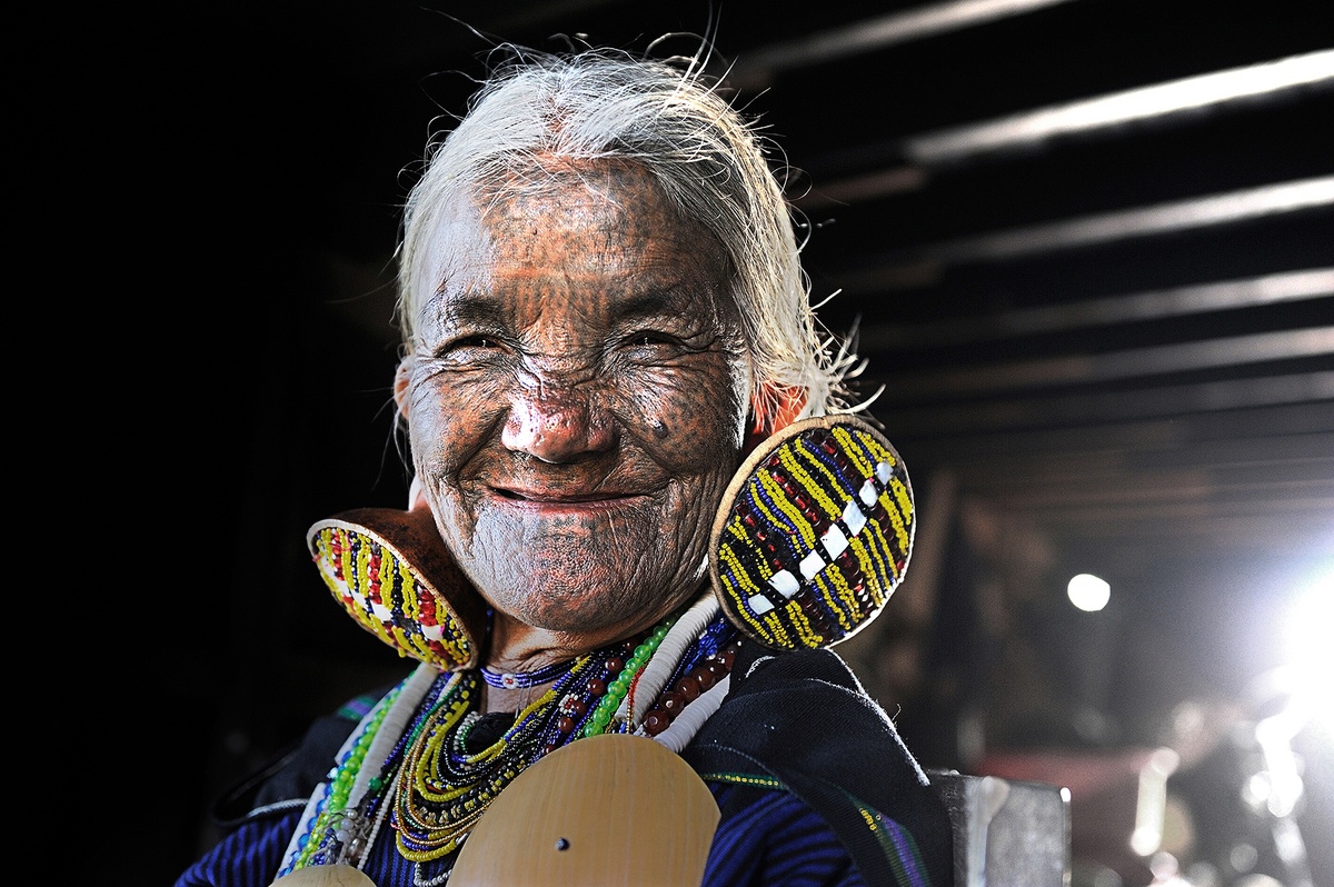 Tác phẩm của Kyaw Kyaw Winn tới từ Myanmar. 