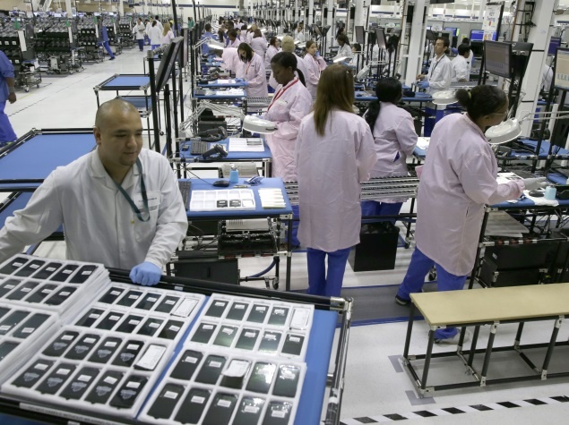 Lao dong nuoc ngoai lam viec 'nhu no le' o Malaysia hinh anh