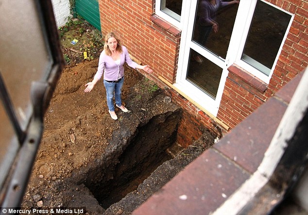 Vị trí cô Wheeler phát hiện hai bộ xương. Ành: Mercury Press