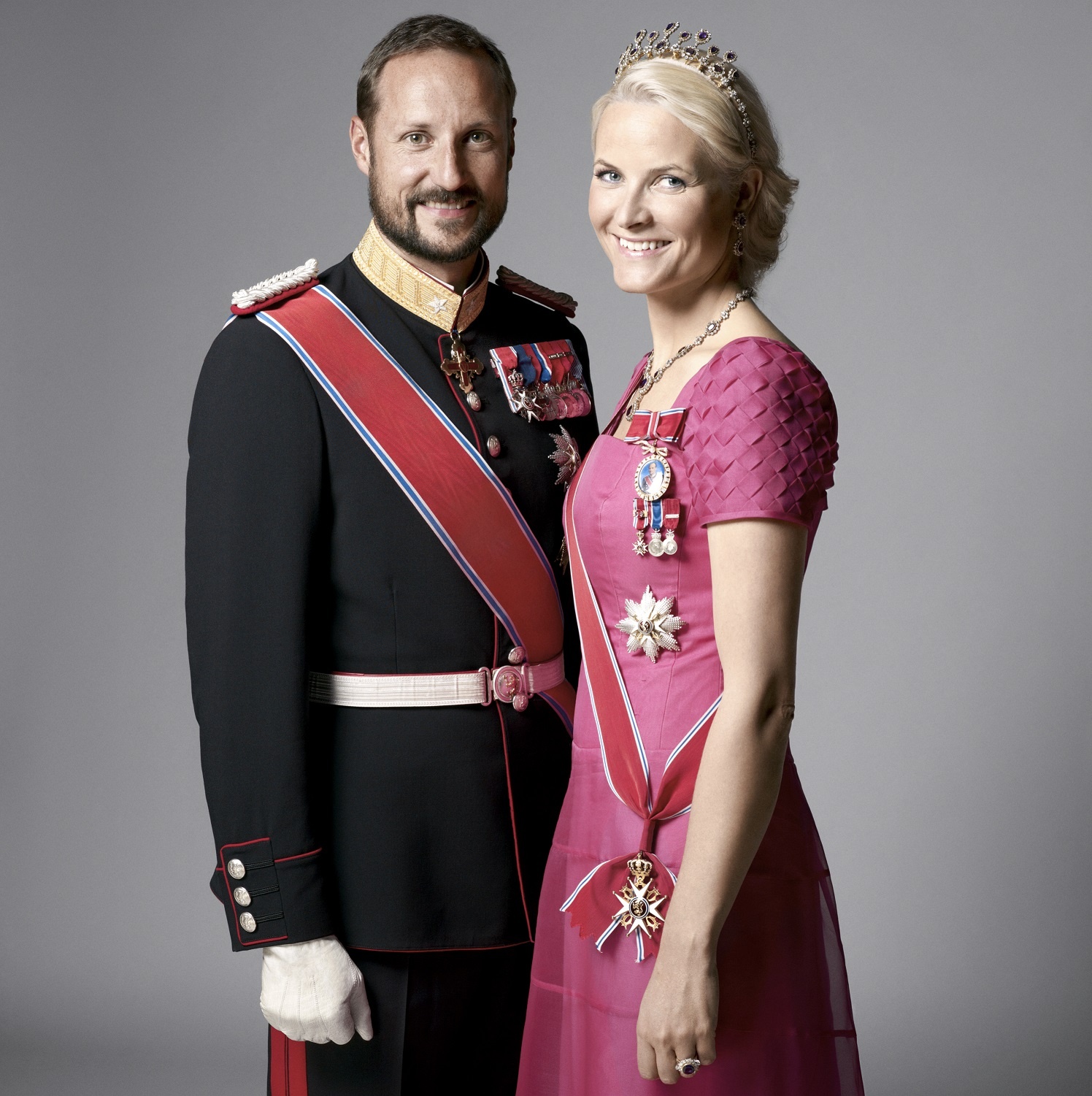 Thái tử Haakon và Công nương Mette-Marit. Ảnh: roycalcourt