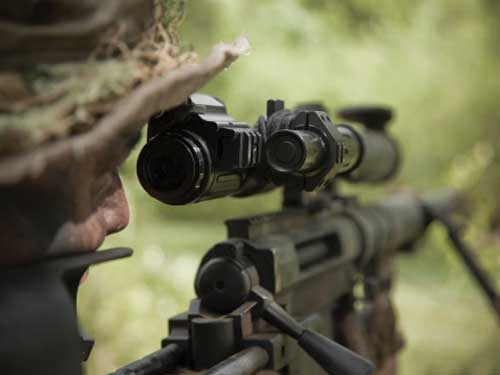 Chuyen tac chien cua xa thu ban tia hinh anh