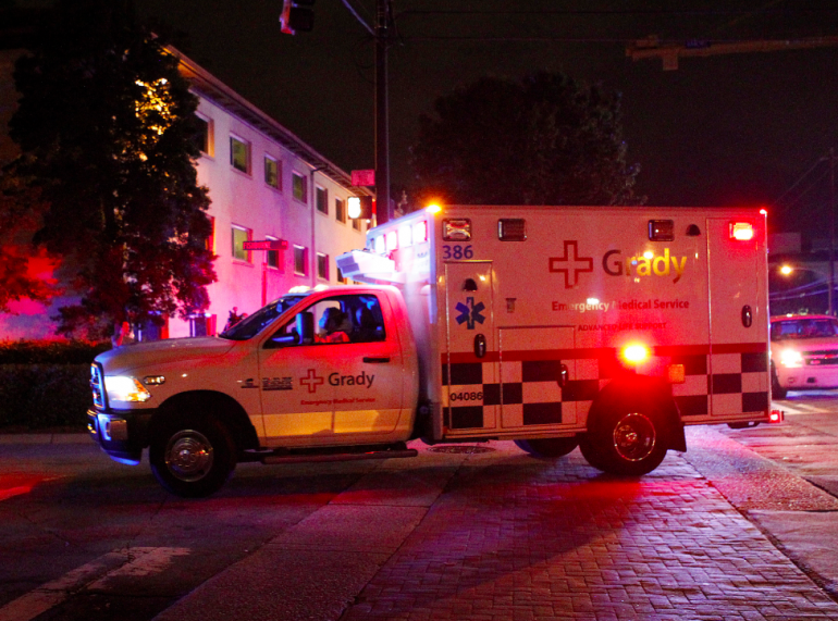 Bạn trai Nina Pham có thể nhập viện theo dõi vì có triệu chứng nhiễm Ebola. Ảnh minh họa: Reuters