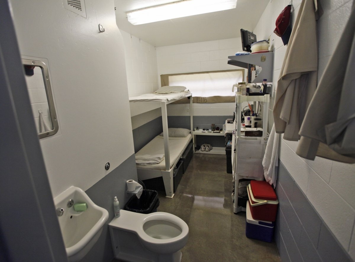 Bên trong một phòng giam tại trung tâm cải huấn Mount Olive thuộc bang Tây Virginia. Đây là nơi giam giữ tù nhân ở mức an ninh cực kỳ nghiêm ngặt. 