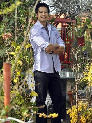 Trước đó, giải thưởng “Chàng trai Độc thân của năm” từng  thuộc về Hayden Quinn của “Vua đầu bếp” Australia, Eamon Sullivan - vận động viên bơi lội Olympic và tài tử Firass Dirani. 