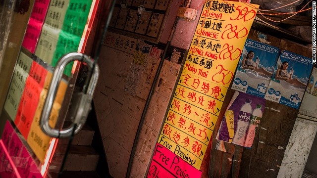 Lac loi trong khu den do va ma tuy o Hong Kong hinh anh