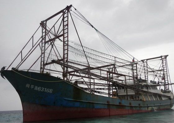 Philippines ket an 9 ngu dan TQ toi danh bat trai phep hinh anh