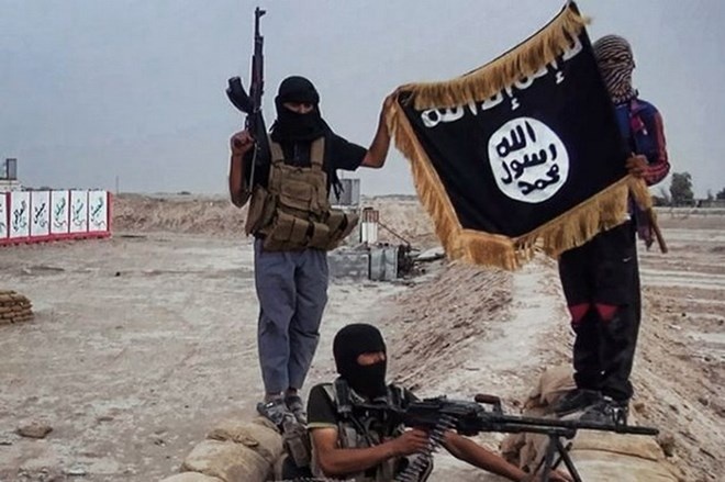 Phien quan IS chat dau 4 tre em Iraq khong chiu cai dao Hoi hinh anh