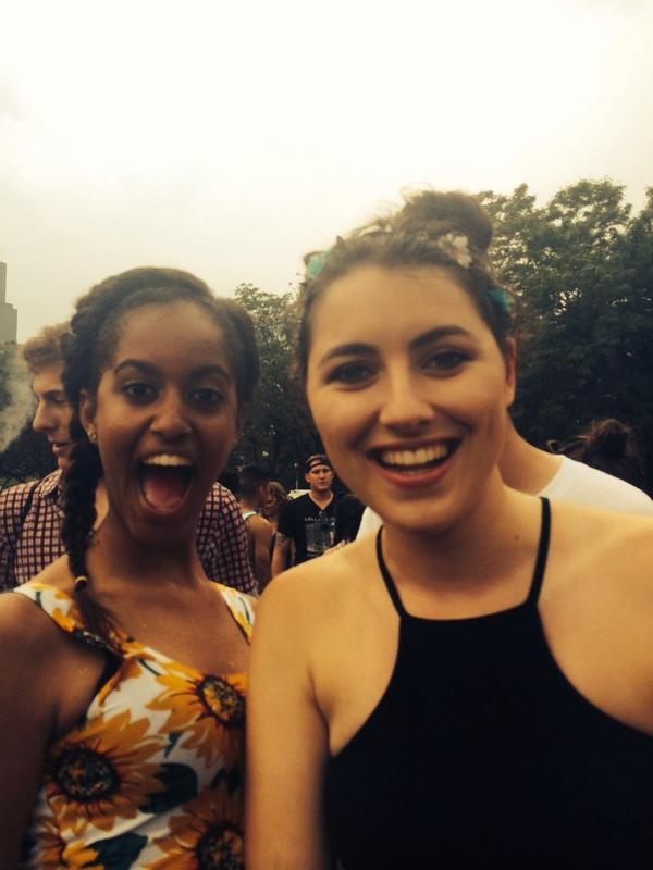 Bức ảnh do Malia chia sẻ trên mạng xã hội do cô chụp trong một buổi đi chơi với bạn bè hồi tháng 8/2014. Ảnh: Instagram