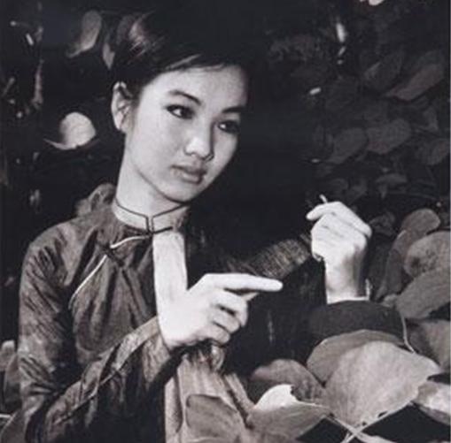 Vẻ đẹp thời tuổi trẻ của Meyung Robson. Ảnh: CNN