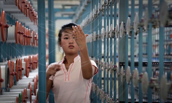 Trai nghiem mot ngay soi dong o dat nuoc bi an nhat the gioi hinh anh