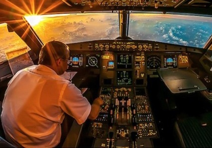 Mot ngay cang thang cua phi cong trong buong lai hinh anh