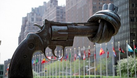 Trien khai Hiep uoc Buon ban vu khi toan cau hinh anh