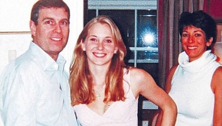 Hoang gia Anh phu nhan be boi sex cua Hoang tu hinh anh