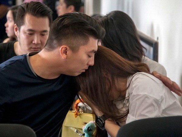 AirAsia boi thuong 124.000 USD cho moi nan nhan QZ8501 hinh anh