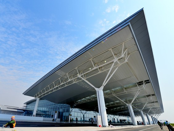 BBC: Phuong Tay hoc gi tu ga quoc te Noi Bai moi? hinh anh