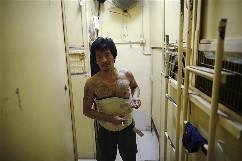 Cuoc song trong buong go cua nguoi ngheo o Hong Kong hinh anh