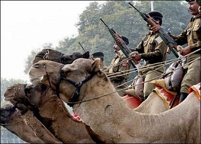 Nhung phuong tien di chuyen ky la cua binh si hinh anh