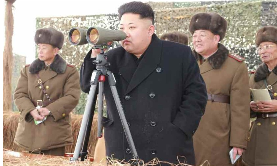 Kim Jong Un chi dao tap tran do bo vuot song hinh anh